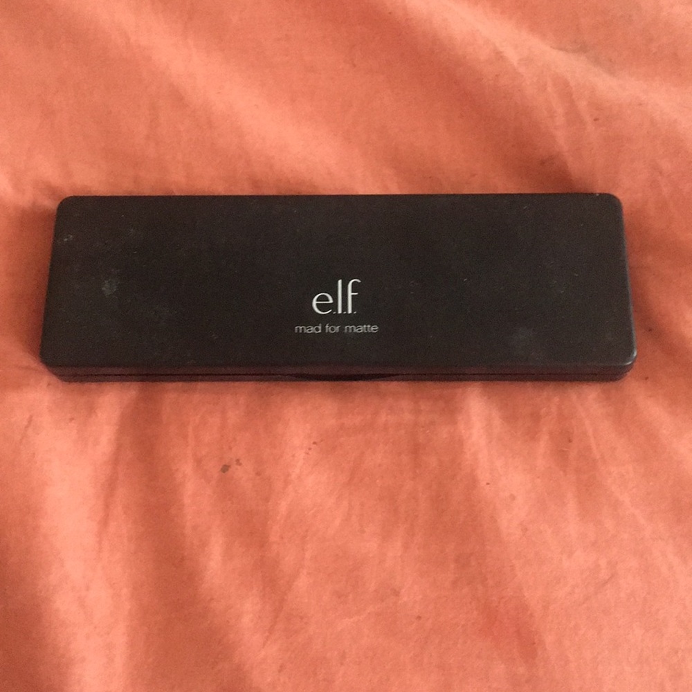 Elf eyeshadow - Picture 2 of 2